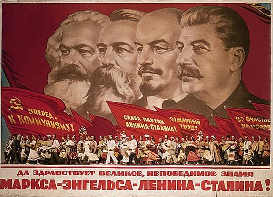 1007297-Marx_Engels_Lénine_et_Staline-1