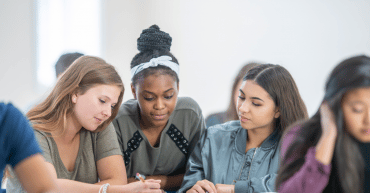 Travailler en groupe pour se motiver